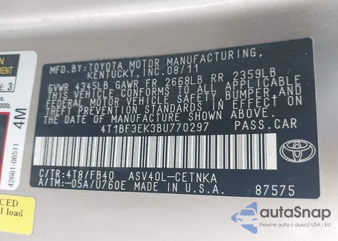 2011 Toyota Camry Le z USA, uszkodzony, nr VIN 4T1BF3EK3BU770297